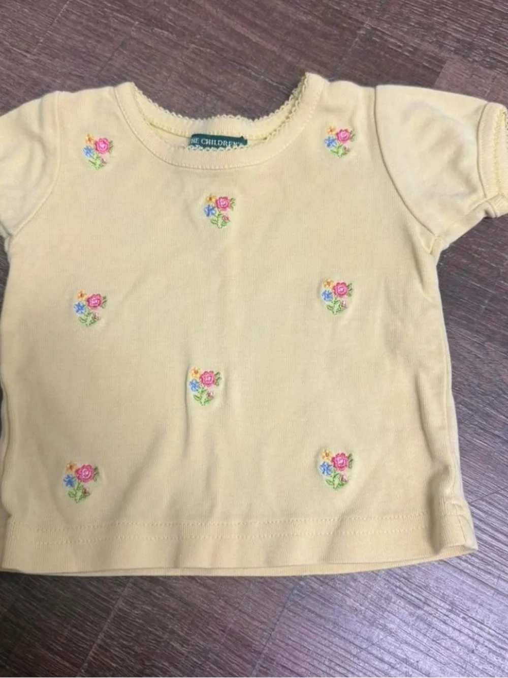 Vintage The Children's Place Yellow Short Sleeve Tee with Floral Embroidery